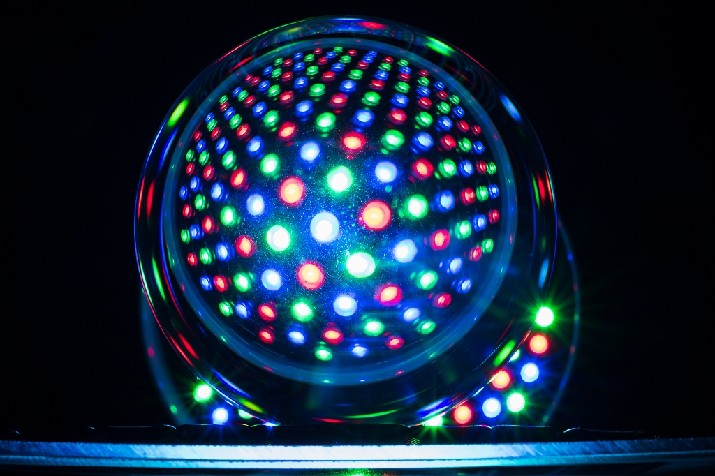 Glas 06